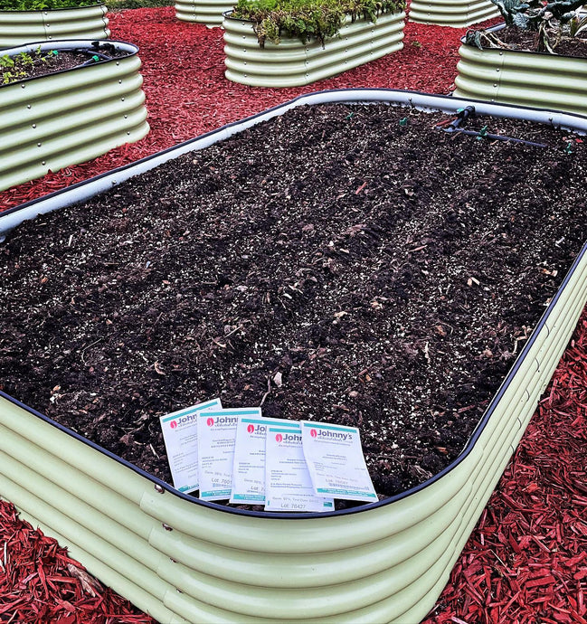 How to Prepare Soil for Raised Bed Gardening